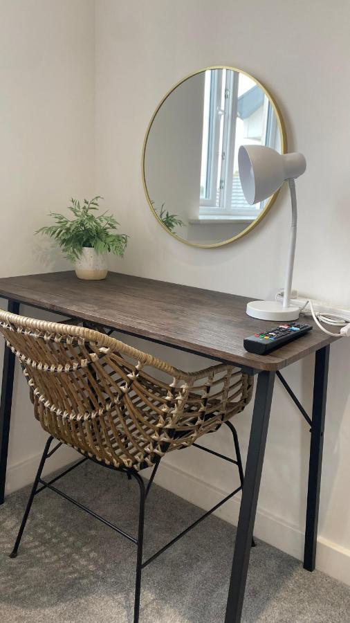 Modern 2 Bed Apartment/Free Parking/Near City/Self-Check In Handsworth Exteriör bild