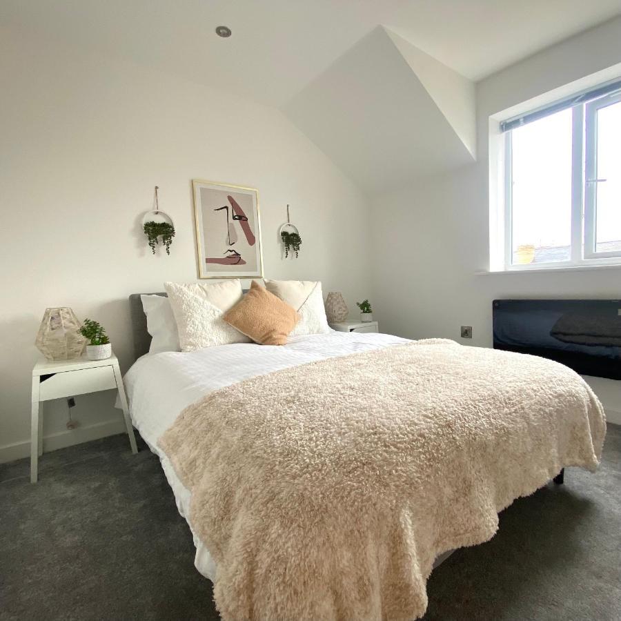 Modern 2 Bed Apartment/Free Parking/Near City/Self-Check In Handsworth Exteriör bild